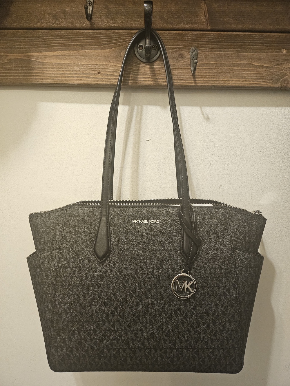 Marilyn Signature Logo Black Tote Bag